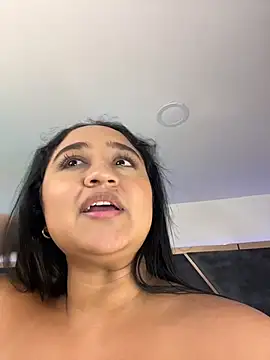 FoxySkye's Webcam Show