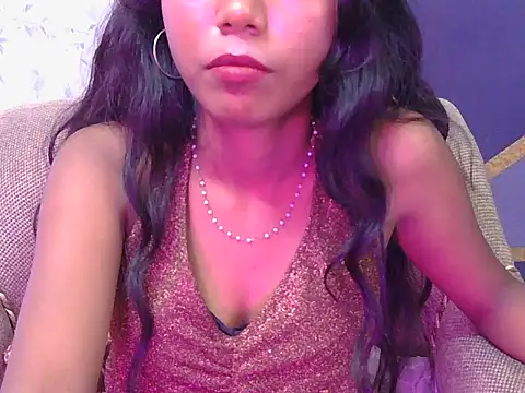 iliyana-20 – Naživo XXX chat