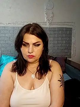 צ'אט XXX בשידור חי של kataleya94
