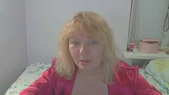 Chat XXX en directo de Lusi-777
