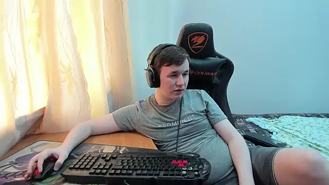 iliaskrislove Pertunjukan Webcam