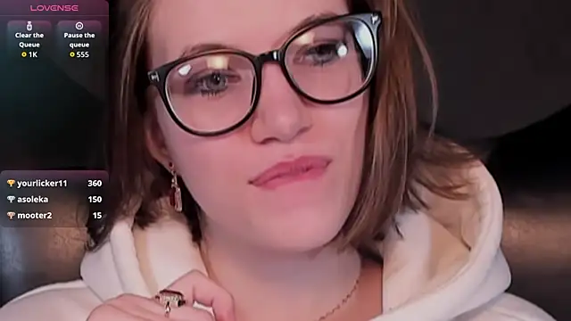 XXX chat uživo modela CathyAdams