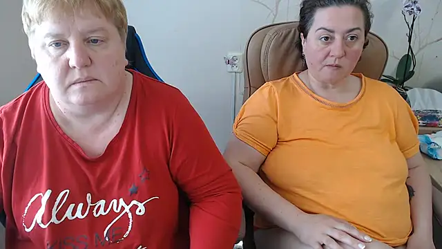 Show modela Lindy-Jeanie na web-kameri