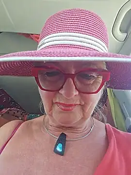 Chat XXX ao vivo de Hot-Muci
