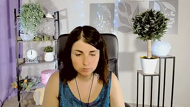 MartaEdams' Live XXX Chat