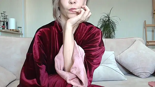 Gargona1 – Naživo XXX chat