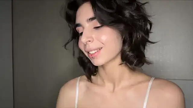 JessiaRuezga's Webcam Show