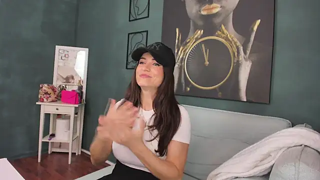 VanillaBlyss Adlı Modelin Canlı XXX Sohbeti