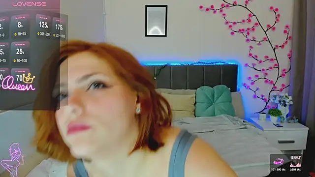 DellaRows' Live XXX Chat