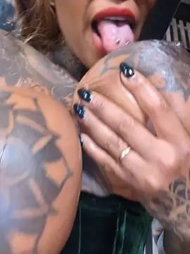 DarkDea Live XXX Chat