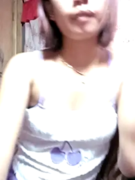 Cutie_body11 Adlı Modelin Canlı XXX Sohbeti