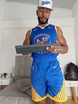 Chat +18 de Dante_Knox ao vivo