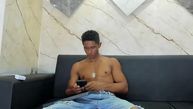 Yoel_Blessed webkamerás műsora
