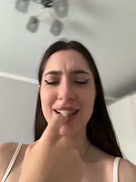 BOOMFOXY Live XXX Chat