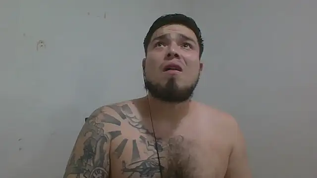 DirtyRcride's Webcam Show