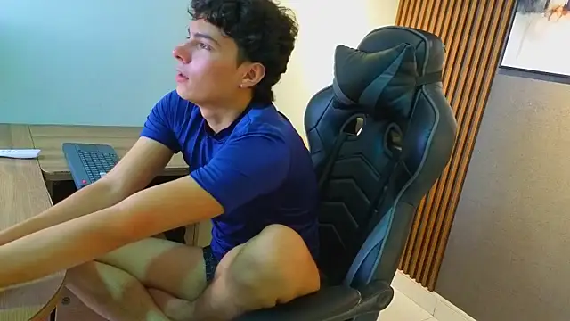 Esteban_Fire Webcamshow
