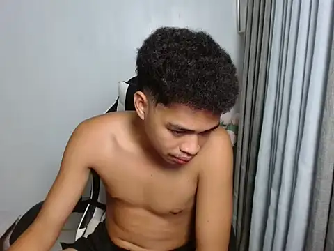 curlyasian_njxx Pertunjukan Webcam