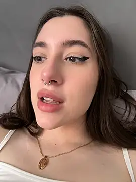 BOOMFOXY élő XXX-chatje