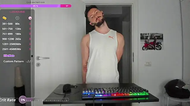 ZackFraser Chat XXX live