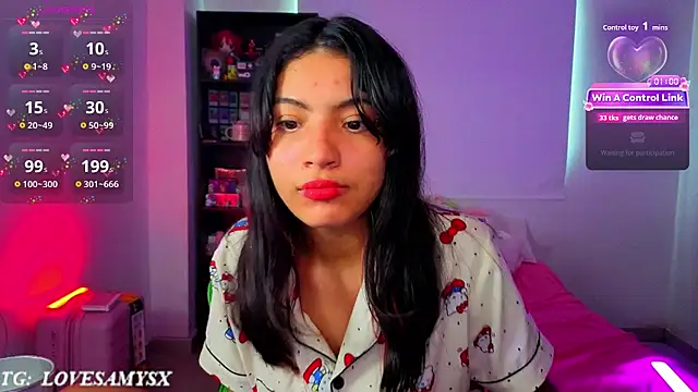 Lovelyamyy's Live XXX Chat