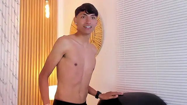 myke_tucker Webcamshow