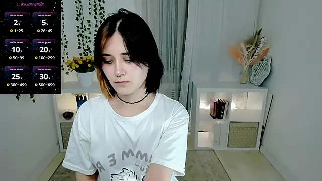 Alexa_Lexi_ 即時 XXX 聊天