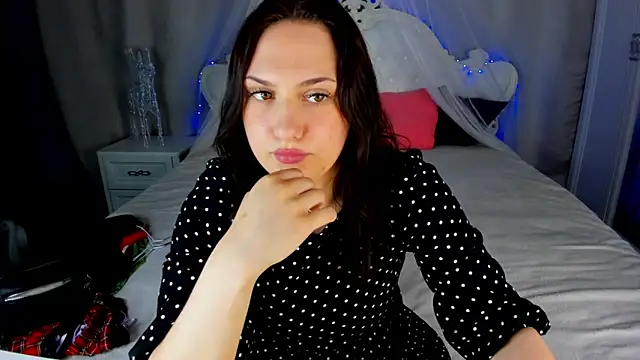 دردشة DewyLady الجنسية المباشرة