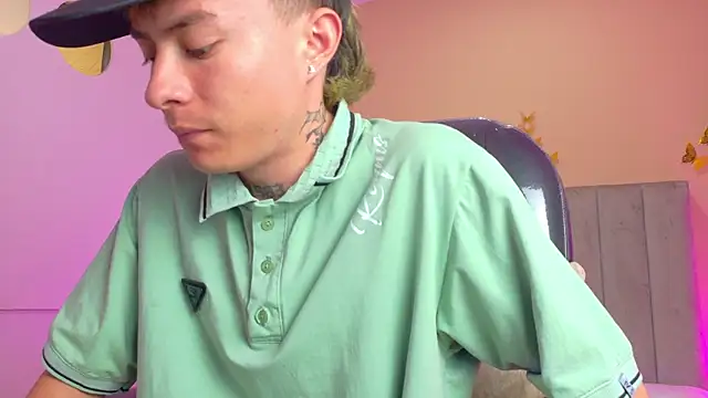 Nascary_Fox Show Webcam
