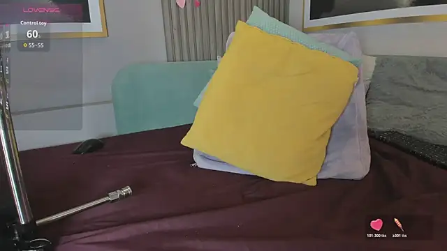 Chat XXX en directo de Nahomii-skonee
