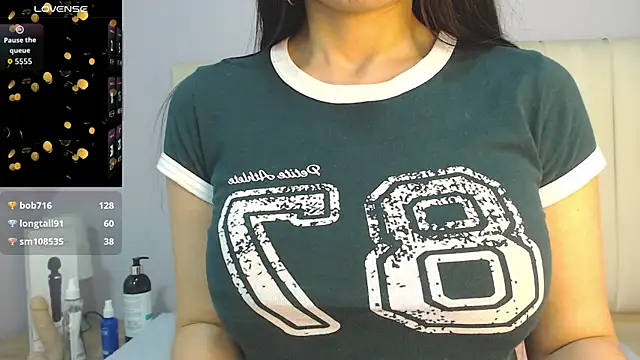Chat XXX en directo de amy_le01