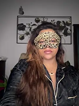 Chat +18 de SLNatasha ao vivo