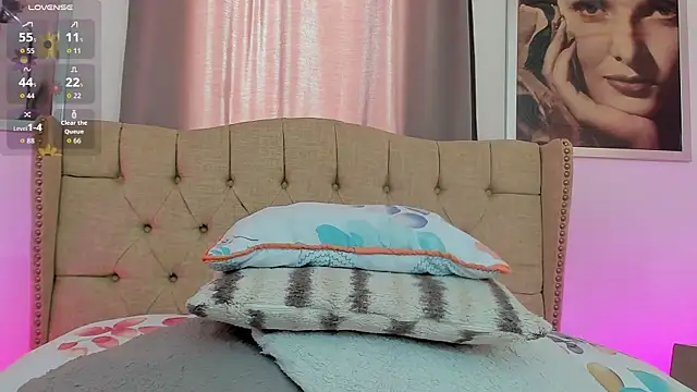 XXX chat uživo modela Beautyari_
