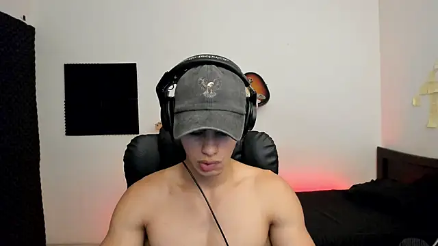 Show modela chicozen na web-kameri