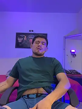 دردشة williamsmiiths16 الجنسية المباشرة