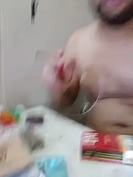 Show de matvaz21cm na webcam