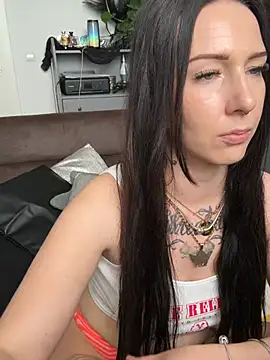Trixie-Tainted Webcam-Show
