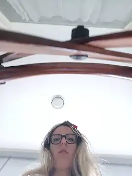 Sembang XXX Secara Langsung dolcehelena993