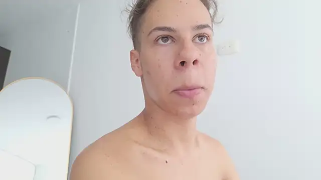 Chatroom XXX en direct de grey___27