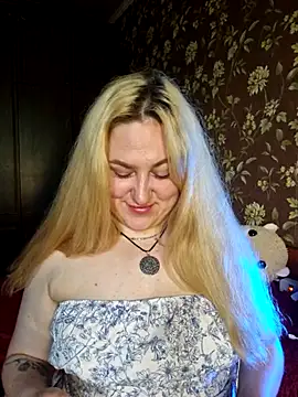 LianaJu – Live XXX-chat