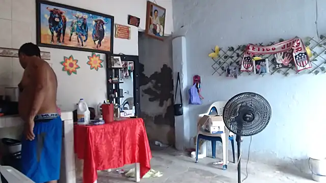master_juju1924 Show Webcam