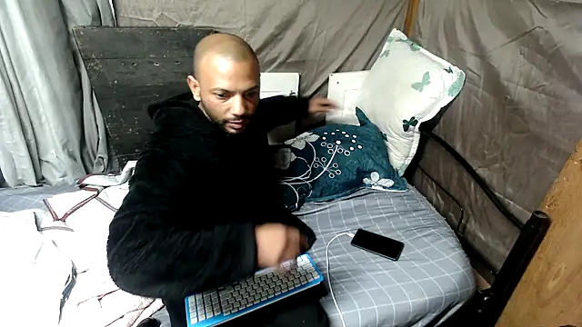 Chat XXX Live Camodick