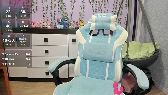 צ'אט XXX בשידור חי של Yoonhee_ki