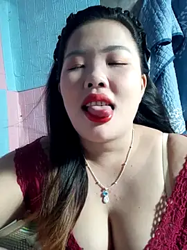 Chat +18 de Irene-01 ao vivo