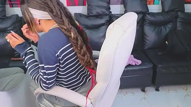 Živý XXX chat _sharlotte777