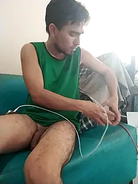 Killiam_hot Adlı Modelin Canlı XXX Sohbeti