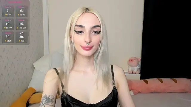 succubantra's Live XXX Chat