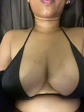 Horny_alinan Live XXX chat