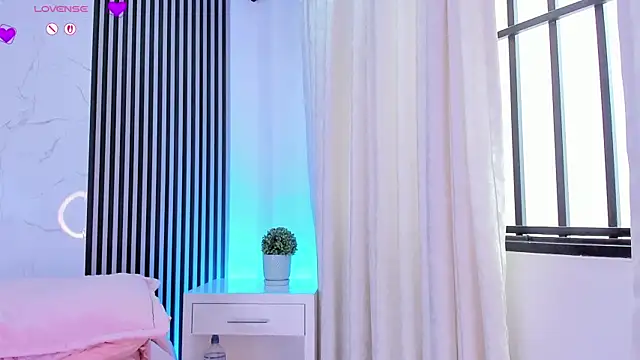 JackAndRosse_'s Live XXX Chat