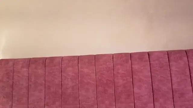 LOU_22_ Live XXX Chat