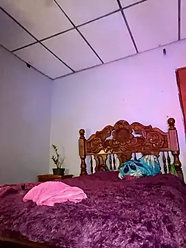 XXX chat uživo modela Rebecadiaz13